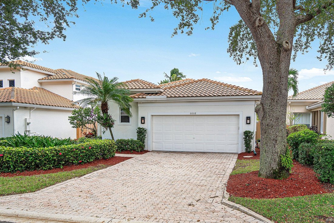 Casa en Boca Ratón, Florida, Estados Unidos 2 - 19190197