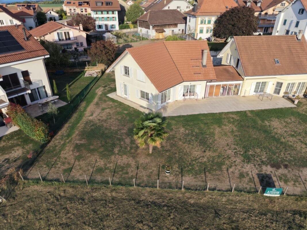 Villa en Champvent, Valdia, Suiza 1 - 19189801