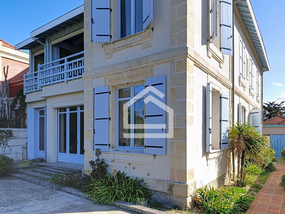 Maison à Soulac-sur-Mer, Nouvelle-Aquitaine, France 2 - 19193547