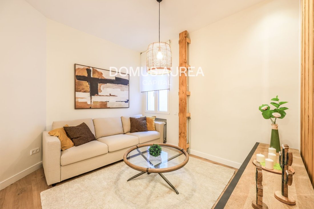 Appartamento a Retiro, Madrid, Spagna 3 - 19190553