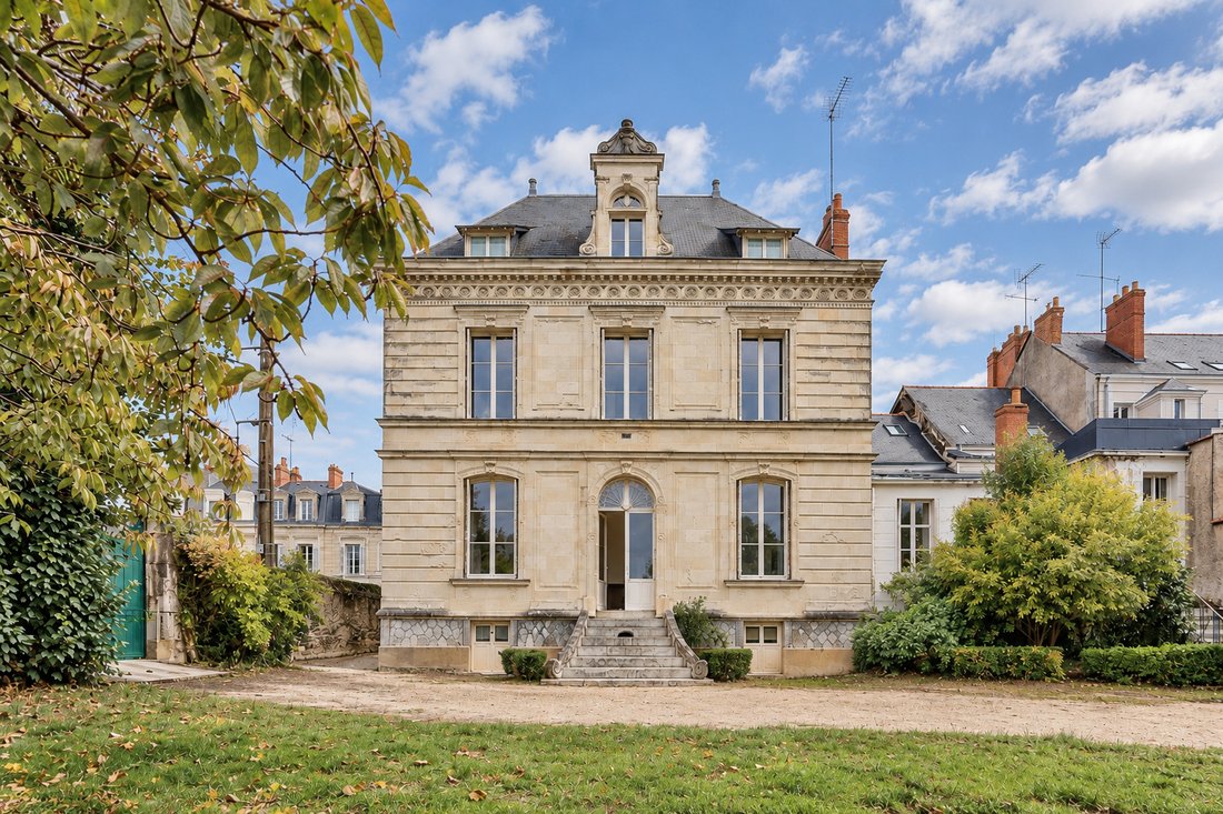 Haus in Centre, Angers, Frankreich 1 - 19191105