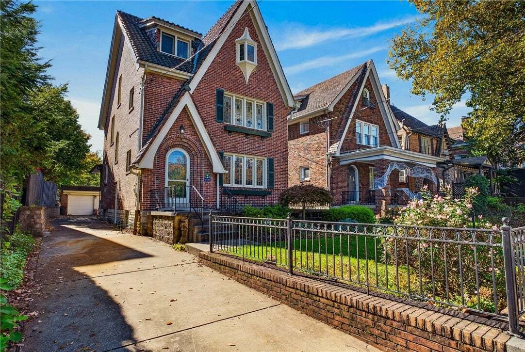 House in Pittsburgh, Pennsylvania, United States 1 - 19190008