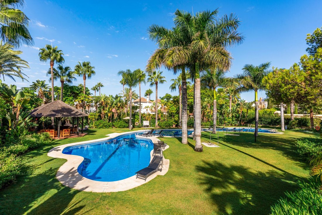 Appartement à Puerto Banús, Marbella, Espagne 1 - 19193948