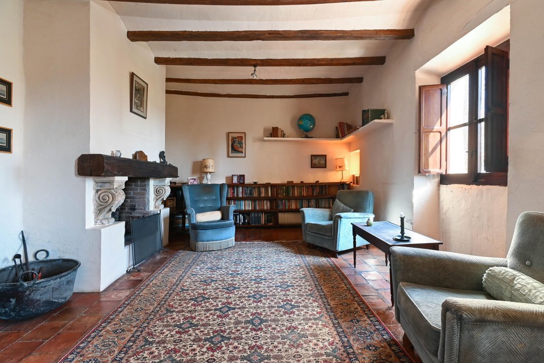 Castle in Pedreguer, Valencian Community, Spain 4 - 19192046