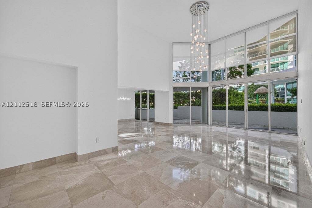 Condominio en Aventura, Florida, Estados Unidos 2 - 19193212