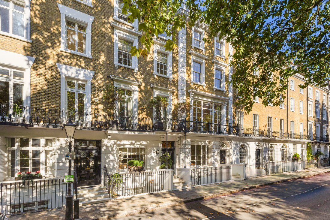 Land in Knightsbridge, Kensington And Chelsea, England 1 - 19189582