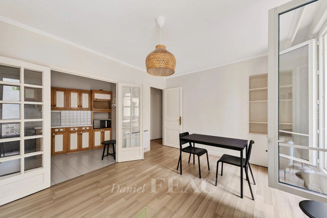 Appartement à Saint Placide, Paris 6e Arrondissement, Paris 1 - 19190692