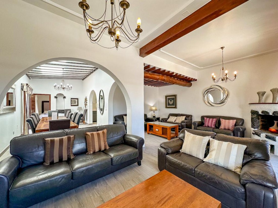 Villa en Puerto del Carmen, Tias, Canarias 2 - 19191077