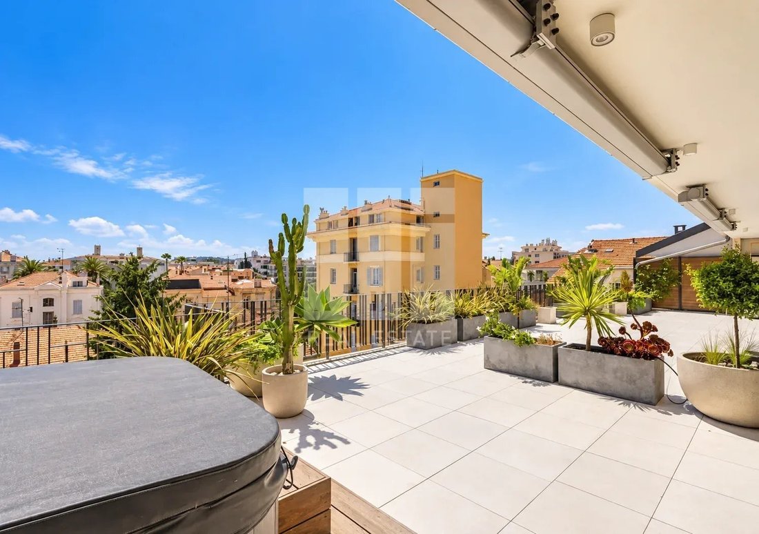 Wohnung in Cannes, Provence-Alpes-Côte d'Azur, Frankreich 3 - 19190590