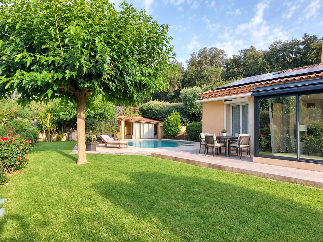 Villa en La Londe-les-Maures, Provenza-Alpes-Costa Azul, Francia 1 - 19193650