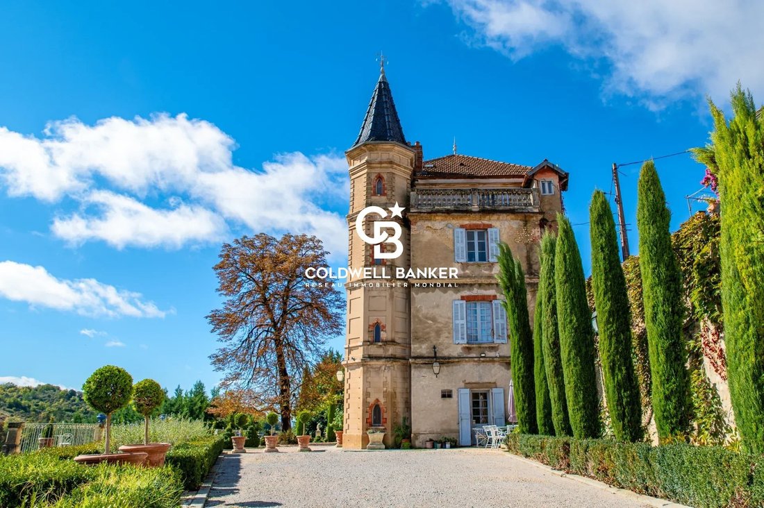 Castle in Valensole, Provence-Alpes-Côte d'Azur, France 1 - 19190746