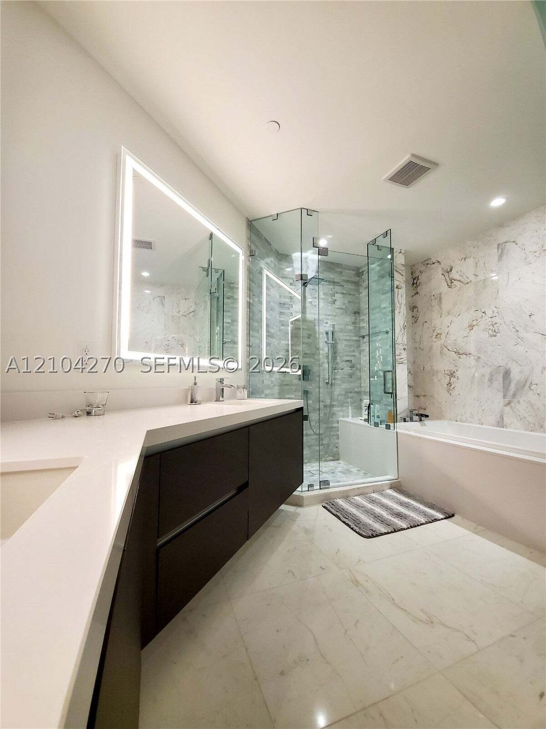 Condominio a Miami, Florida, Stati Uniti 5 - 19193236
