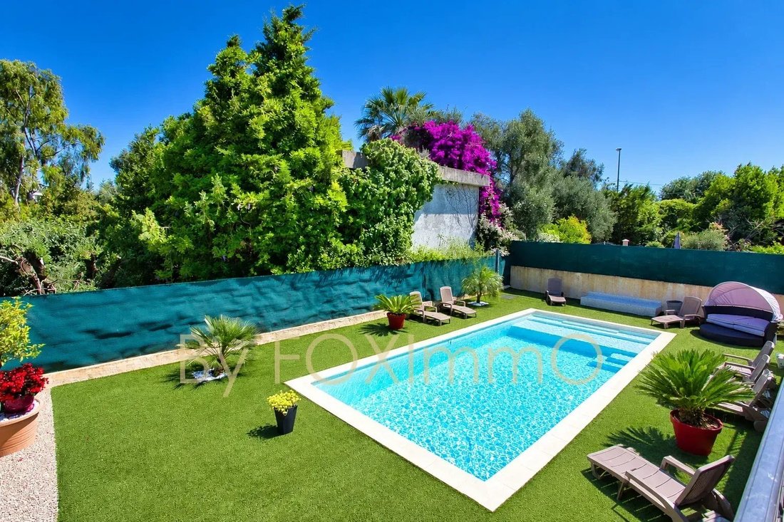 Villa in Marina, Villeneuve-Loubet, France 2 - 19193989