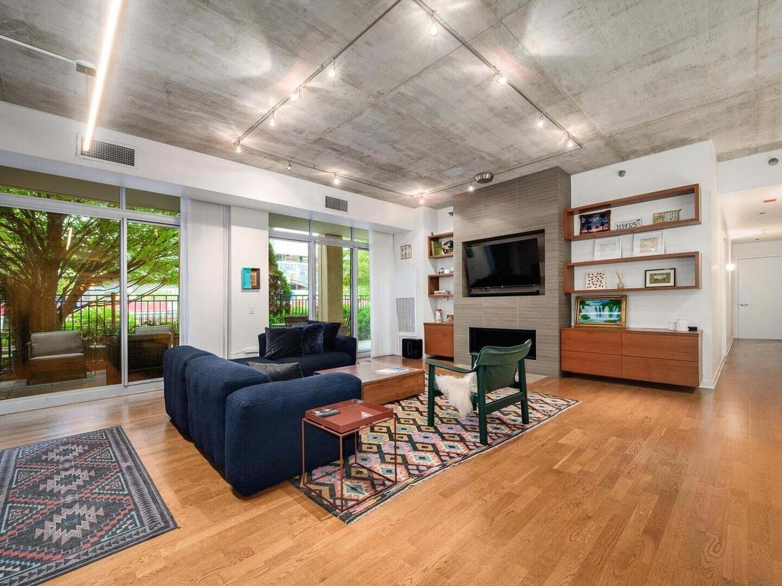 Condo in Chicago, Illinois, United States 3 - 19190136