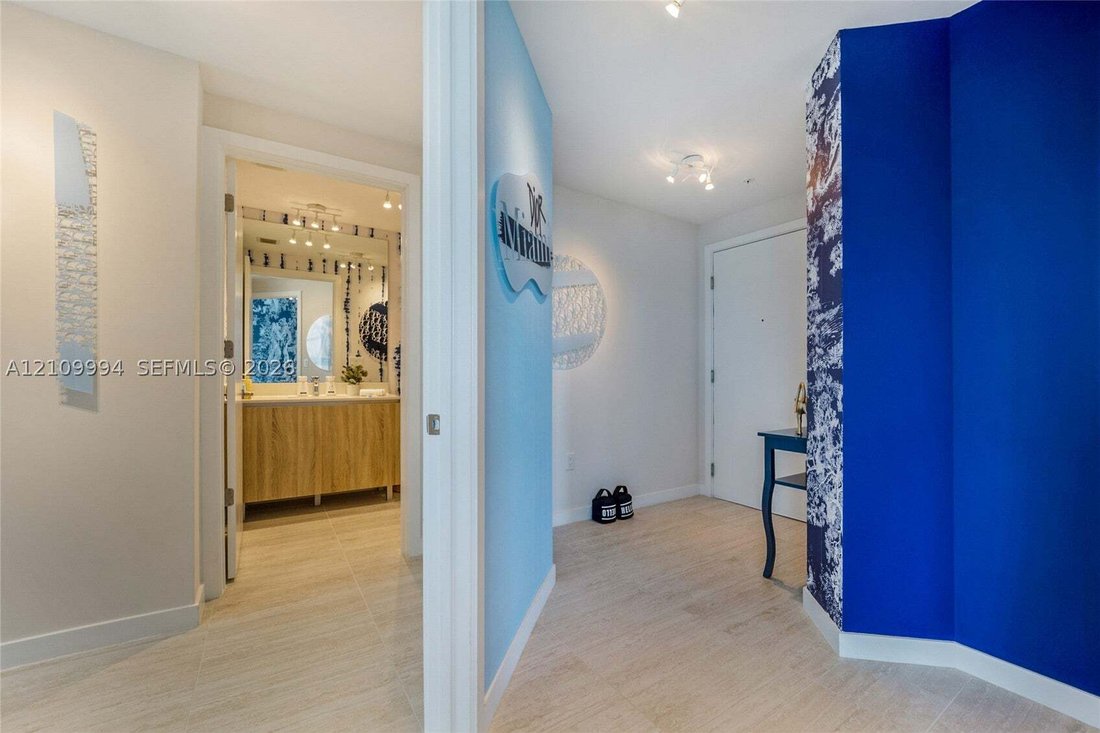 Condo in Miami, Florida, United States 3 - 19193215