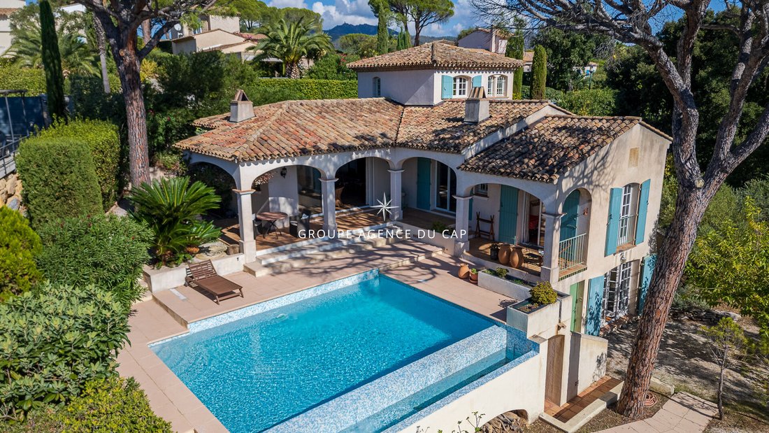 Villa in Le Dramont-Agay-Anthéor-Le Trayas, Saint-Raphaël, France 5 - 19194708