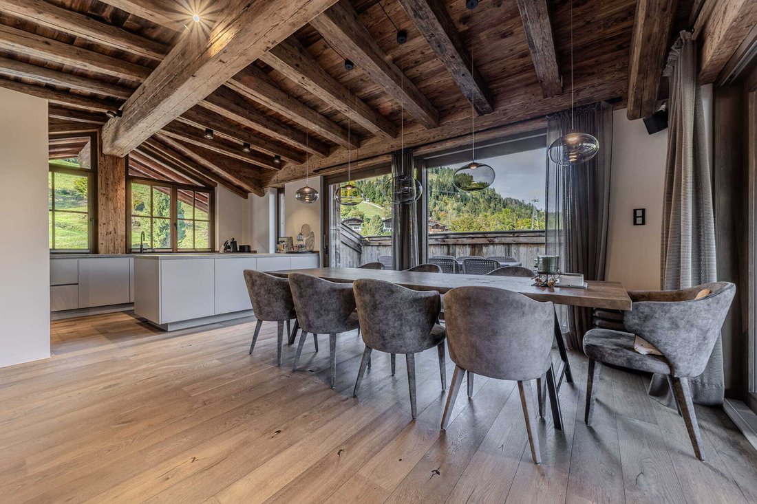 Chalet in Kitzbuhel, Tyrol, Austria 2 - 19194010