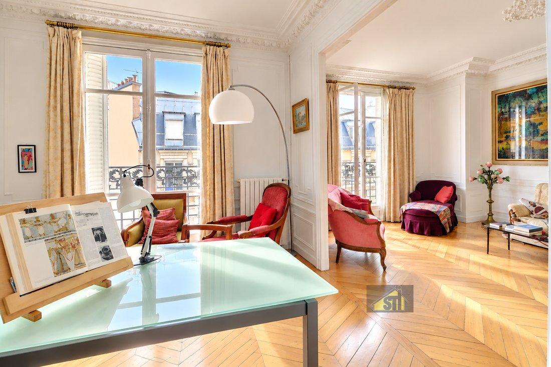 Apartment in Saint Lambert, Paris 15e Arrondissement, Paris 3 - 19193680