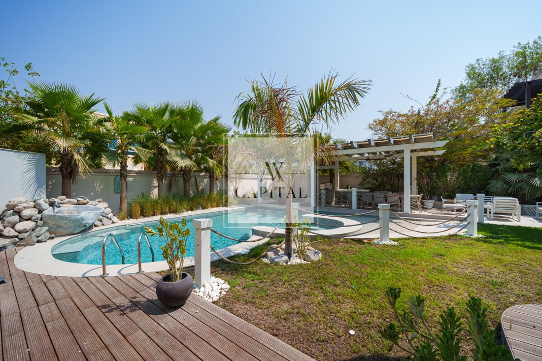 Villa à Al Qouz Ind. Quatrième, Al Quoz Community, Doubaï 2 - 19190233