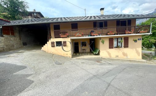 Haus in Sud-Saint Roch, Sallanches, Frankreich 1