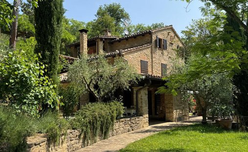 Country House in Treia, Marche, Italy 1