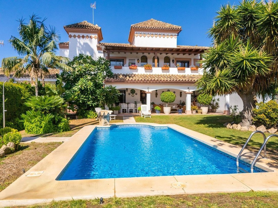 Villa à Nueva Andalucia, Marbella, Espagne 2 - 19193881