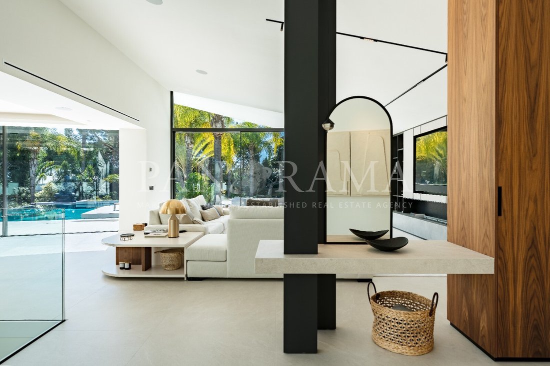 Villa in Elviria-Cabopino, Marbella, Spain 4 - 19190160