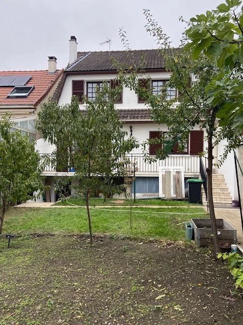 Casa en Adamville, Saint-Maur-des-Fossés, Francia 1 - 19190951