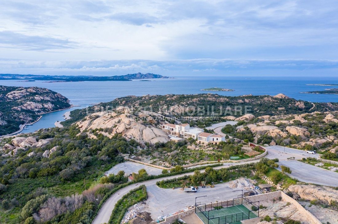 Villa en Área Arzachena Paese, Arzachena, Cerdeña 1 - 19190767