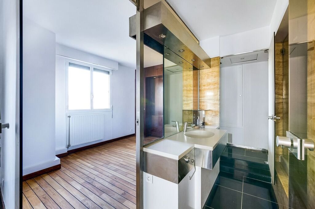 Apartment in Muette Nord, Paris 16e Arrondissement, Paris 5 - 19194654