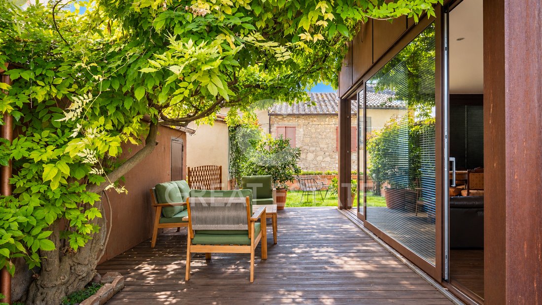 Estate in Castiglione del Lago, Umbria, Italy 1 - 19193373