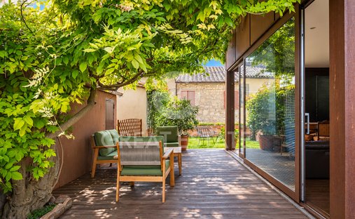 Estate in Castiglione del Lago, Umbria, Italy 1