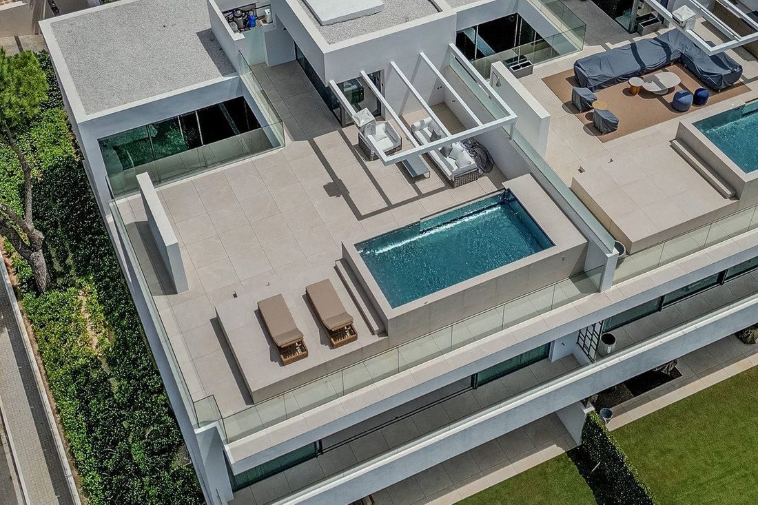 Villa in Nueva Andalucia, Marbella, Spain 2 - 19194175