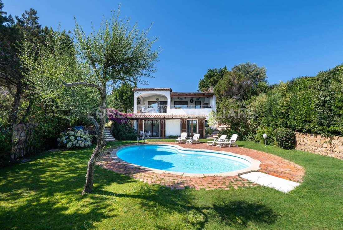 Villa en Área Arzachena Paese, Arzachena, Cerdeña 1 - 19190799