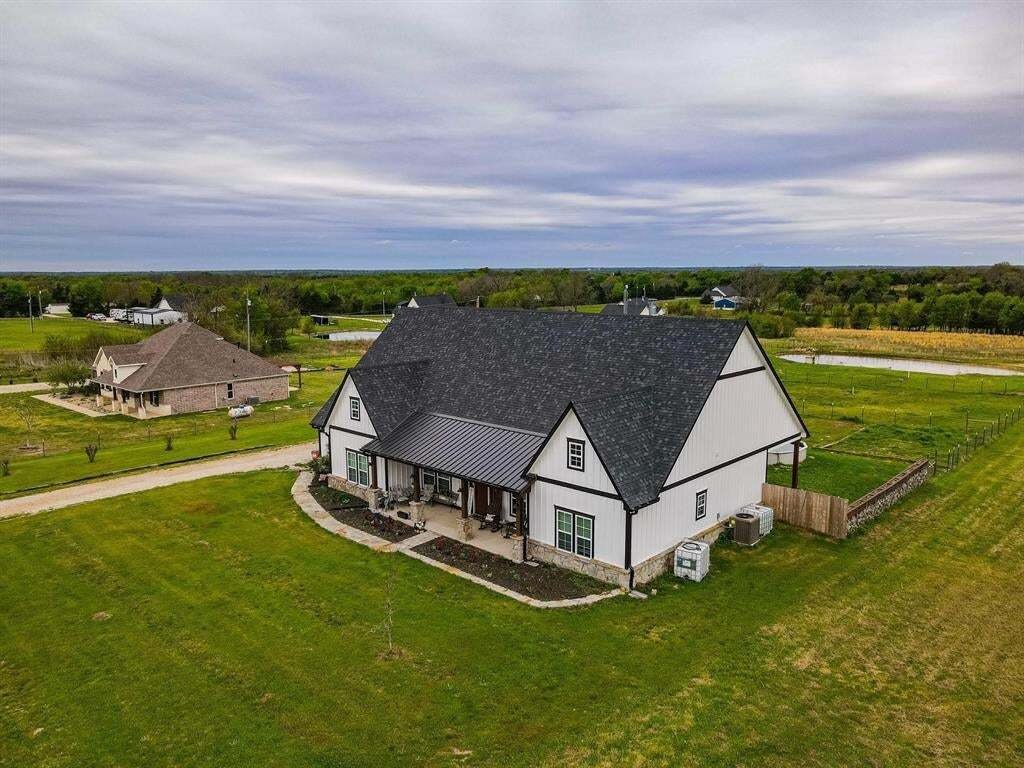 Casa a Celeste, Texas, Stati Uniti 2 - 19190270