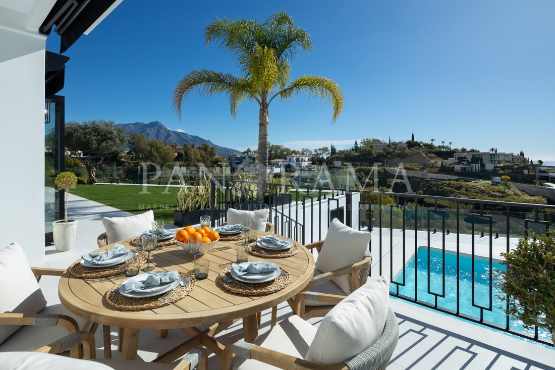 Villa in La Quinta, Benahavís, Andalusien 1 - 19190354