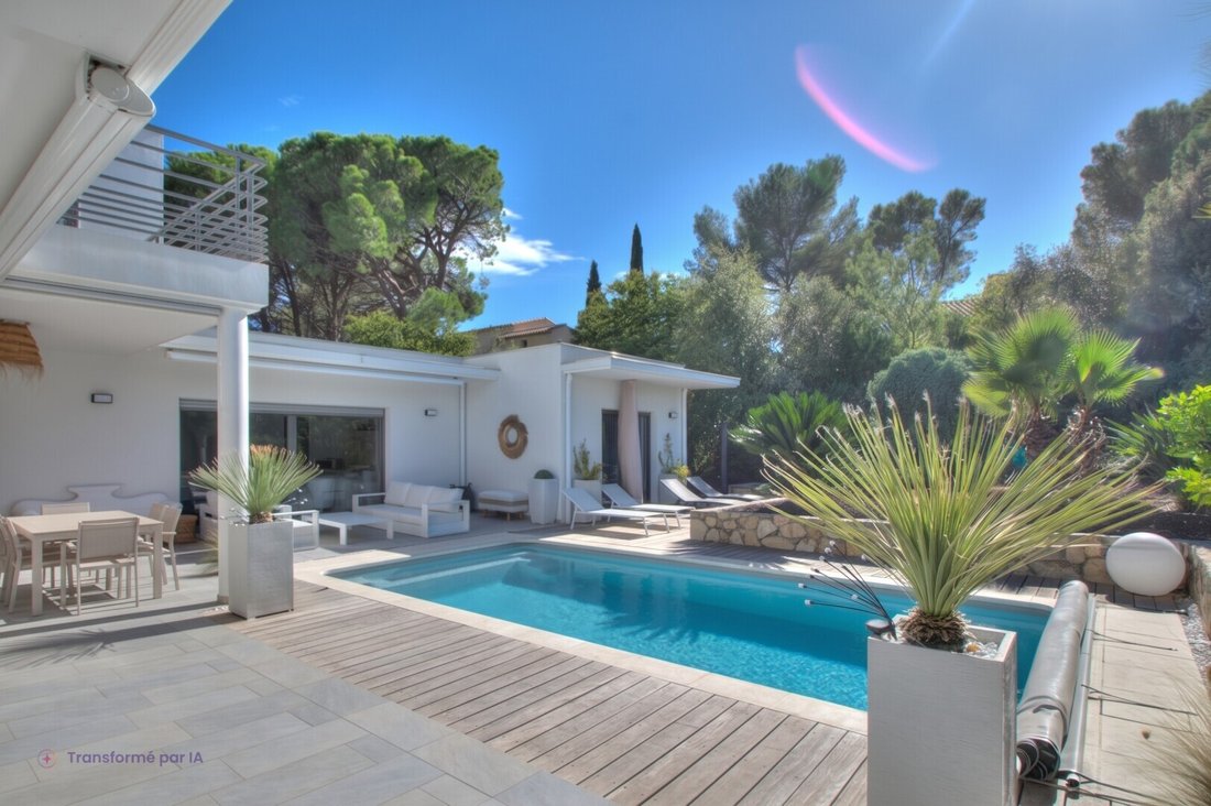 Villa in Aiguebonne, Saint-Raphaël, France 4 - 19194683