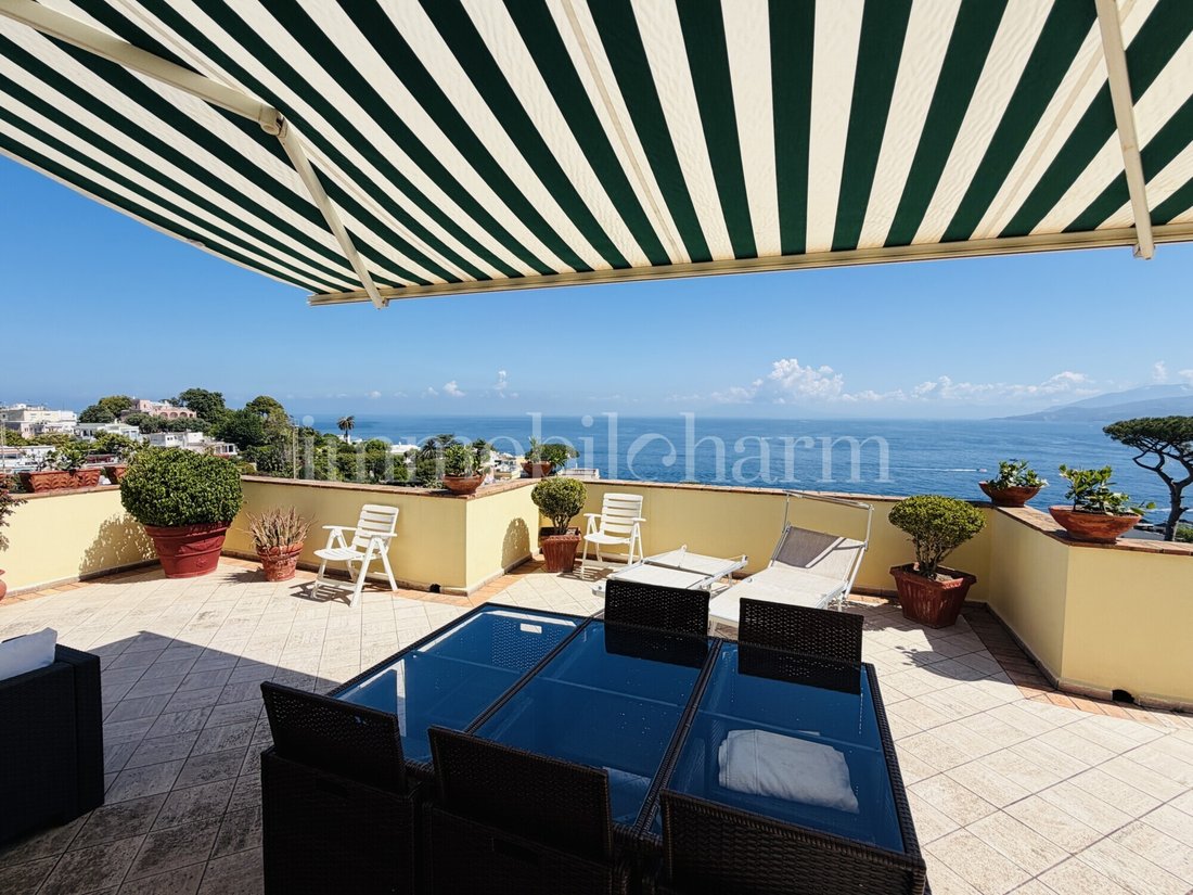 Penthouse in Capri, Campania, Italy 3 - 19190139
