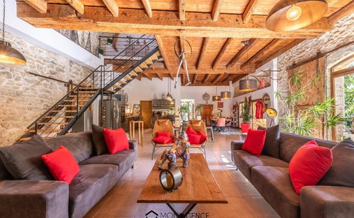 Haus in Aubais, Okzitanien, Frankreich 1