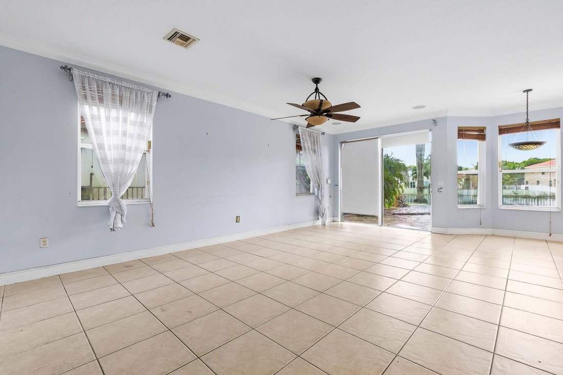 House in Miramar, Florida, United States 4 - 19190201