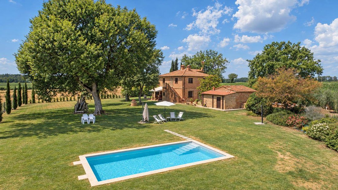 Country House in Centro, Cortona, Tuscany 2 - 19193658