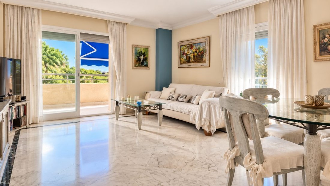Apartamento en Playa Puerto Banús, Marbella, España 1 - 19191089