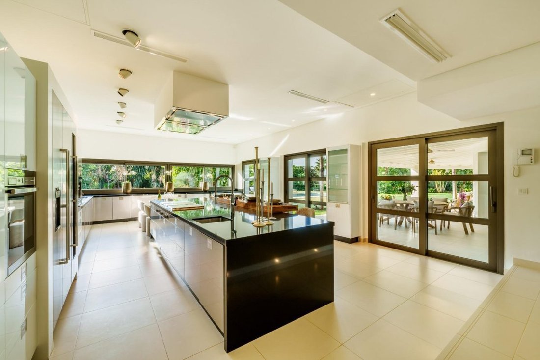 Villa à Nueva Andalucia, Marbella, Espagne 4 - 19193716