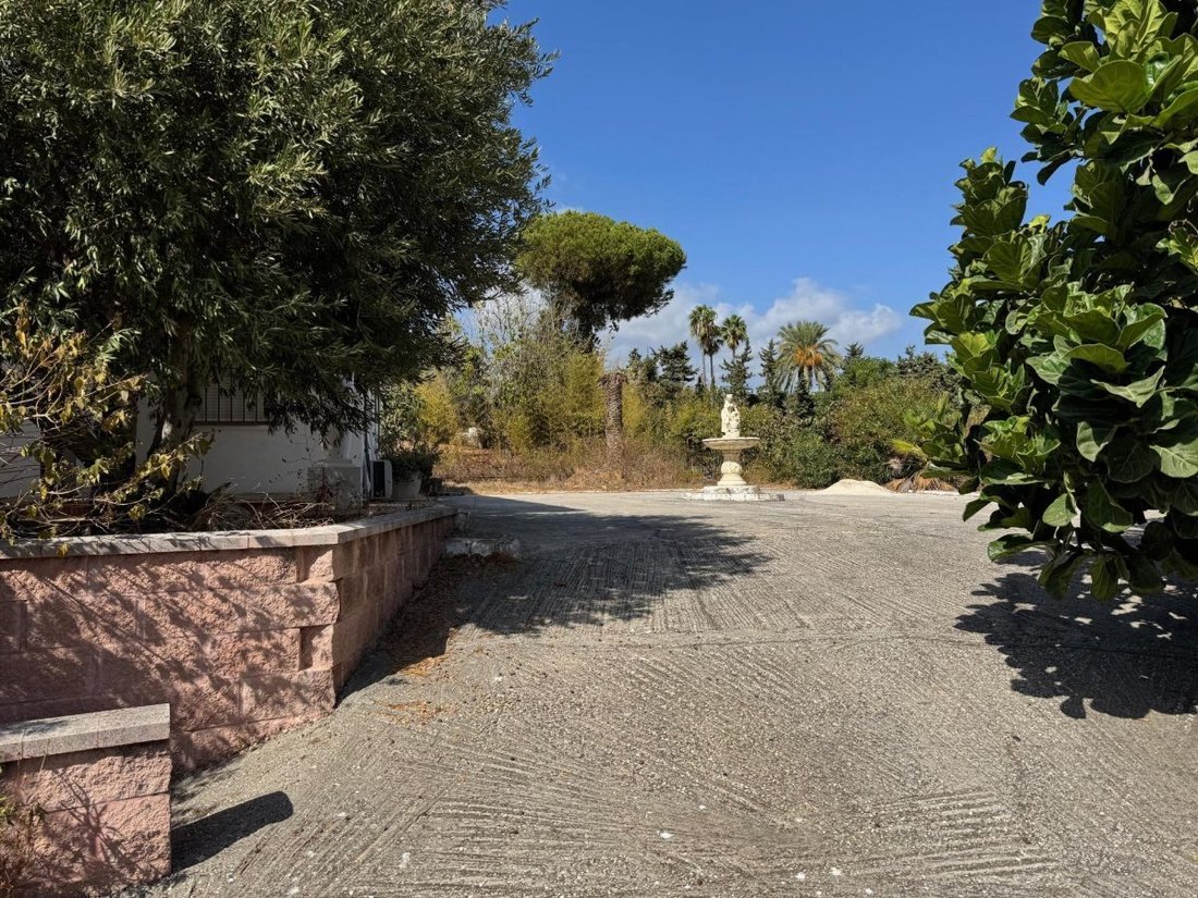Villa in Estepona, Andalusia, Spain 5 - 19193480