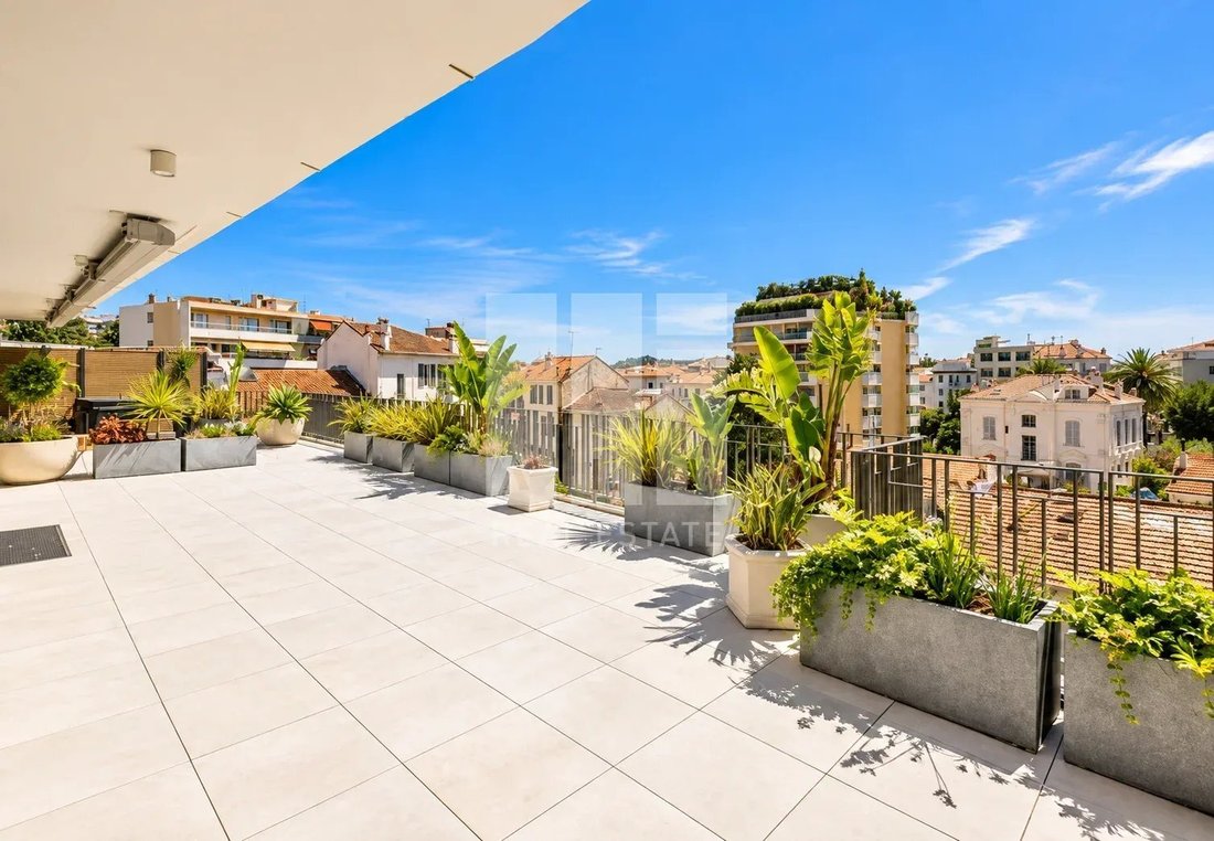 Wohnung in Cannes, Provence-Alpes-Côte d'Azur, Frankreich 2 - 19190590