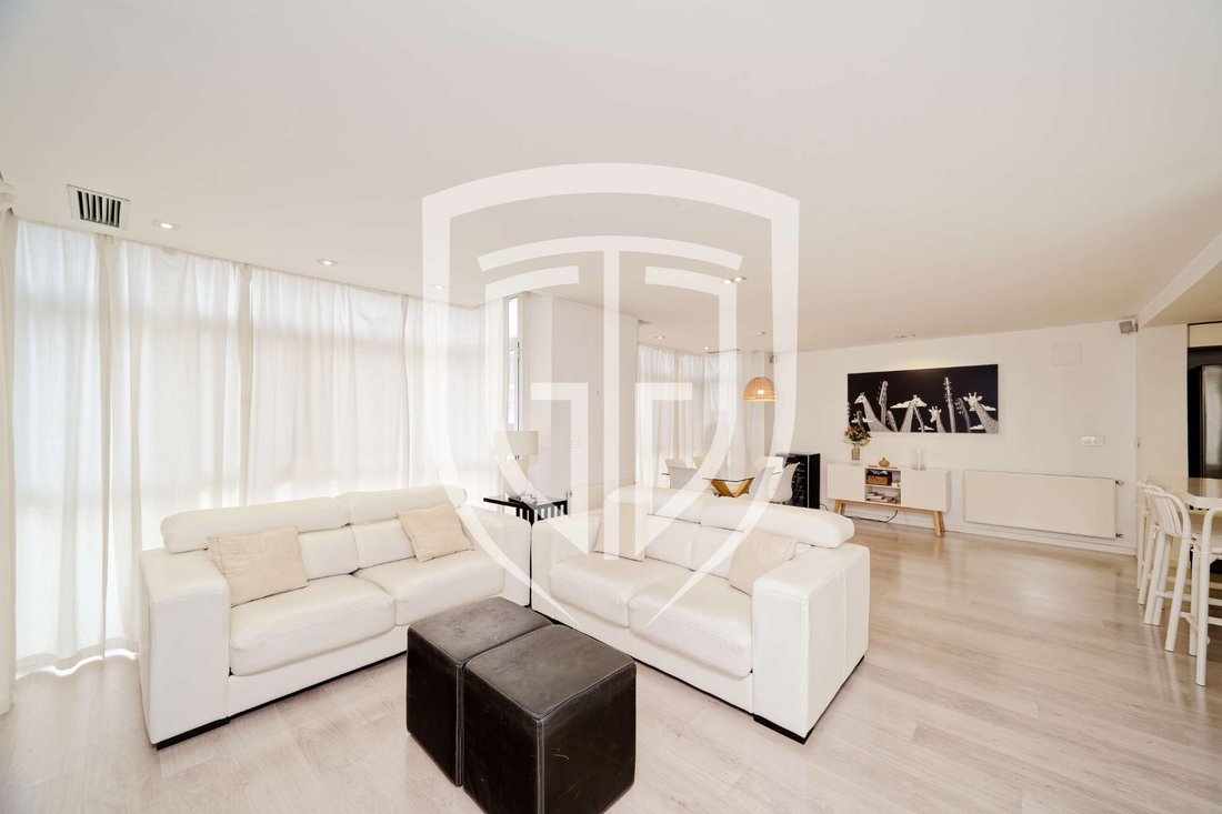 Wohnung in Alicante, Land Valencia, Spanien 2 - 19190712