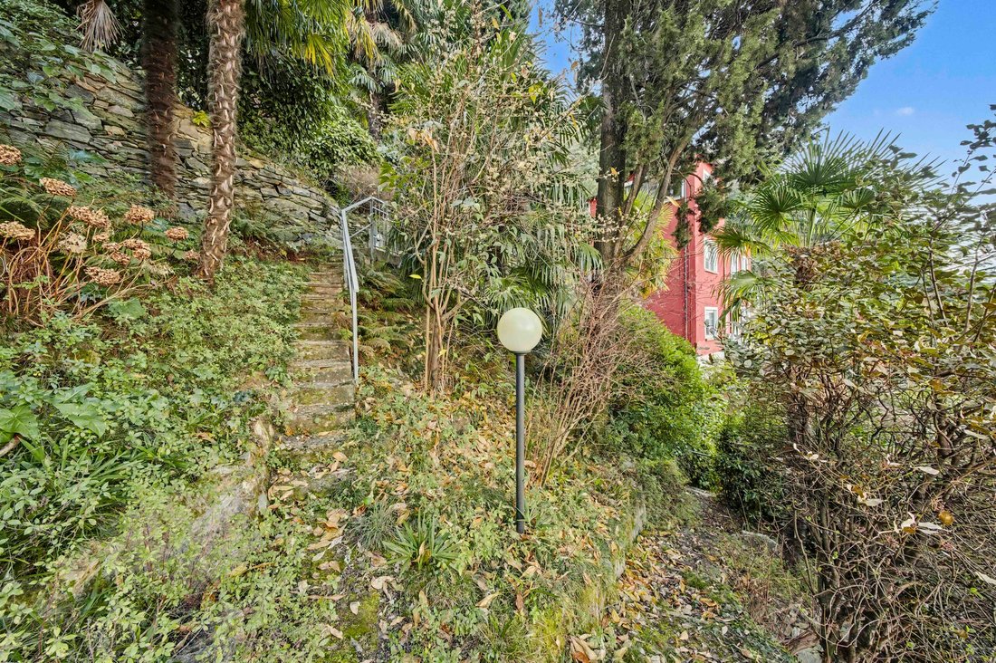 Villa in Bellano, Lombardy, Italy 2 - 19190513
