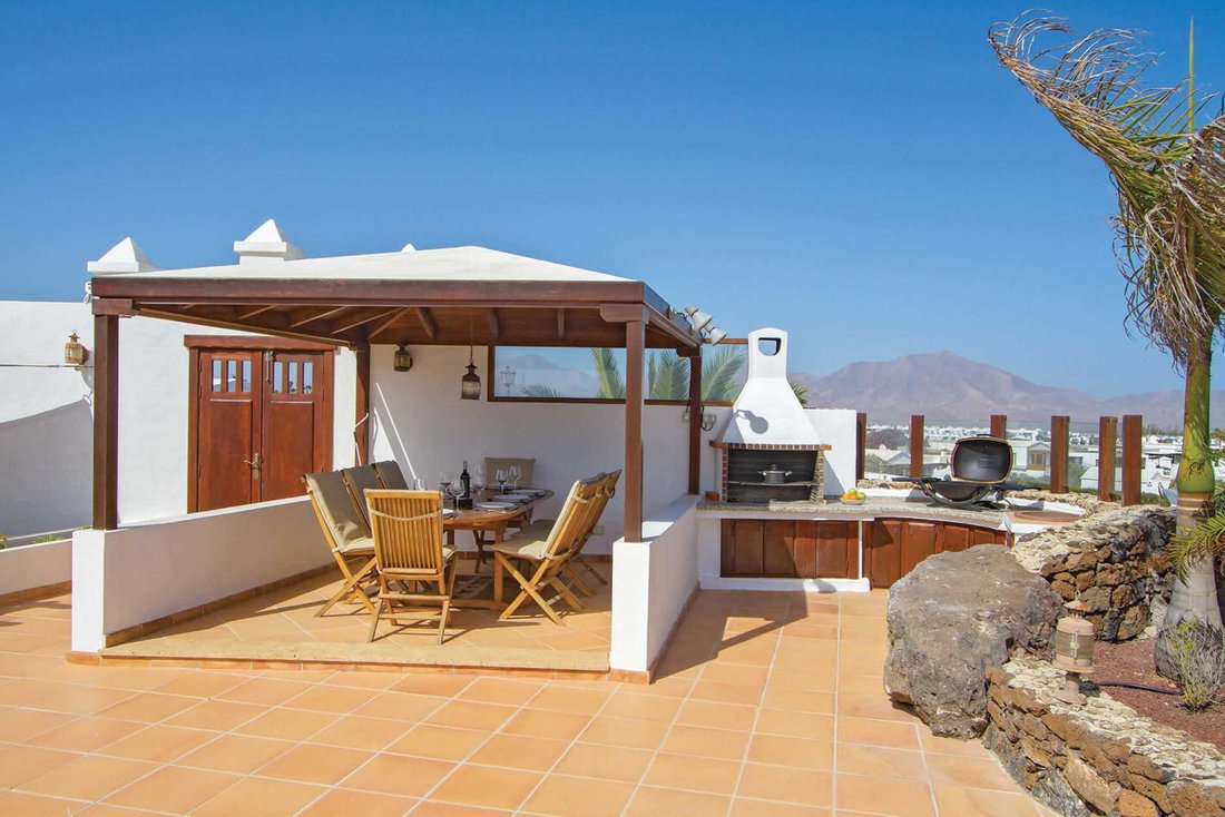 Villa in Playa Blanca, Yaiza, Spanien 4 - 19191023