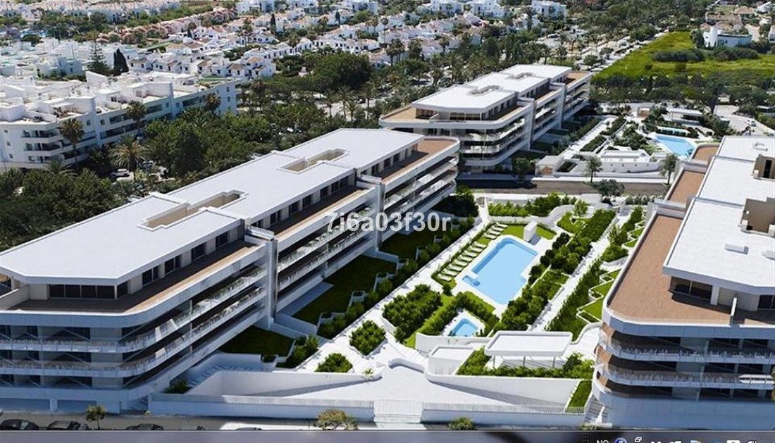 Apartment in San Pedro de Alcantara, Andalusia, Spain 2 - 19194040