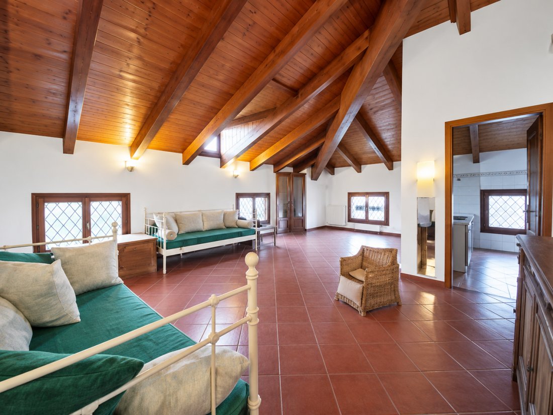 Villa in Calderara di Reno, Emilia-Romagna, Italien 1 - 19194215